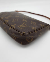 Louis Vuitton Pochette Accessoires