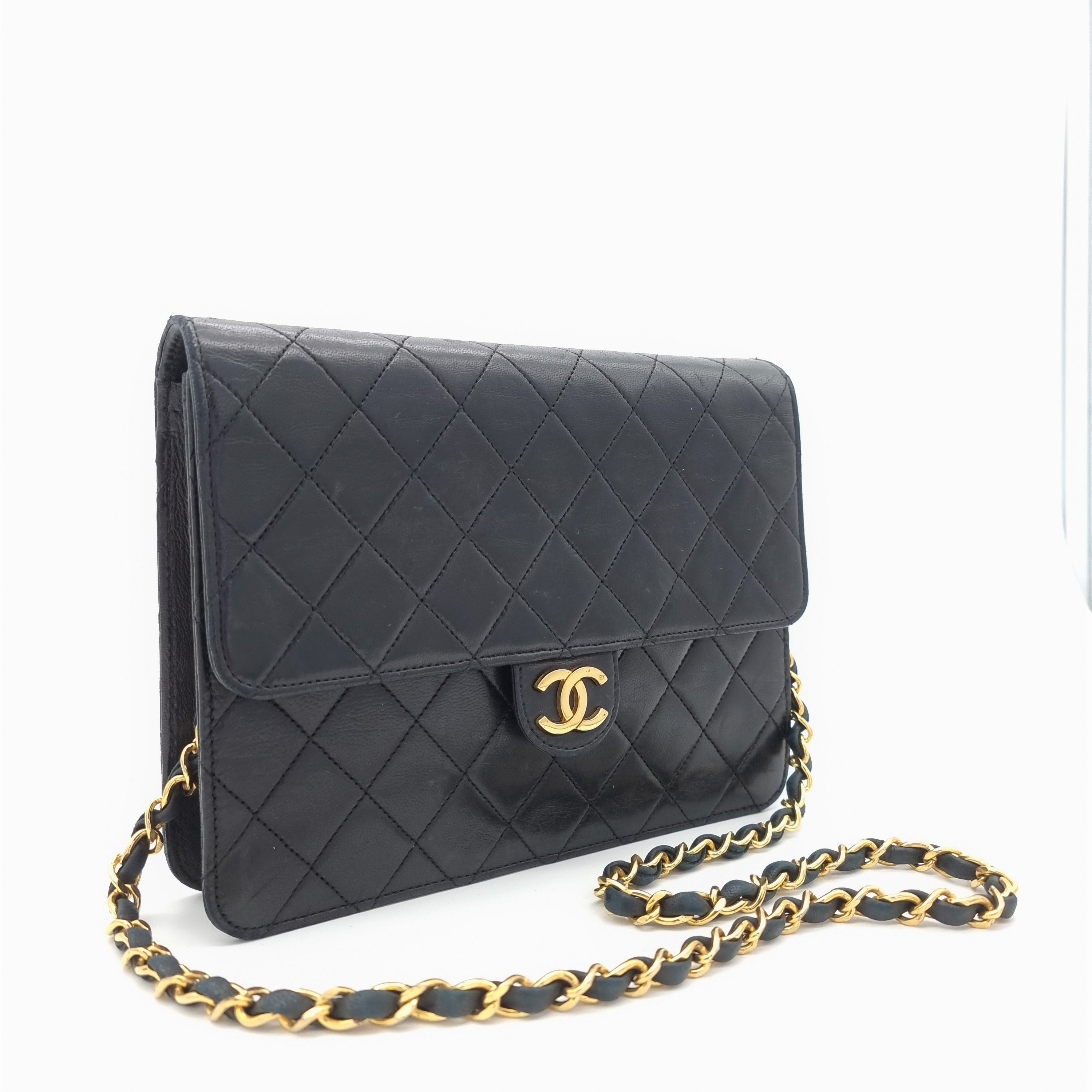 Chanel Quilted Lambskin Shoulder Bag 24k - 96636f