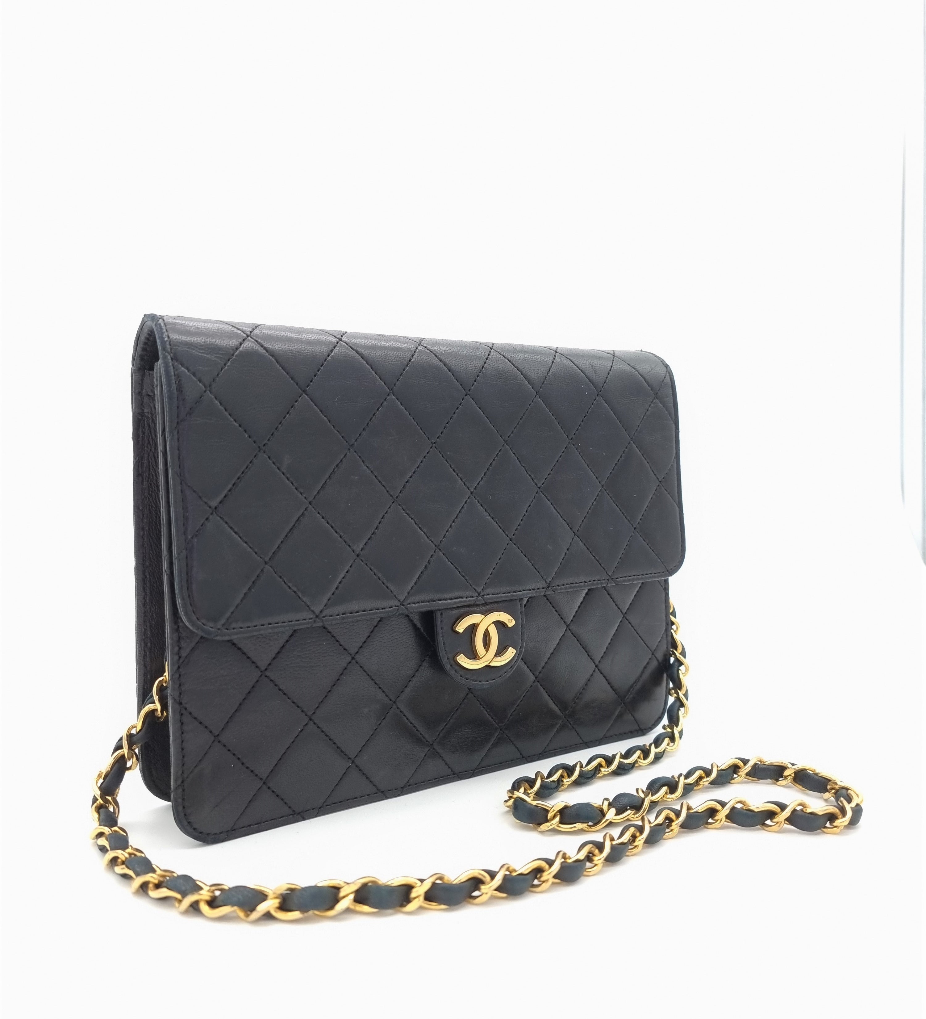 Chanel Quilted Lambskin Shoulder Bag 24k - 96636f