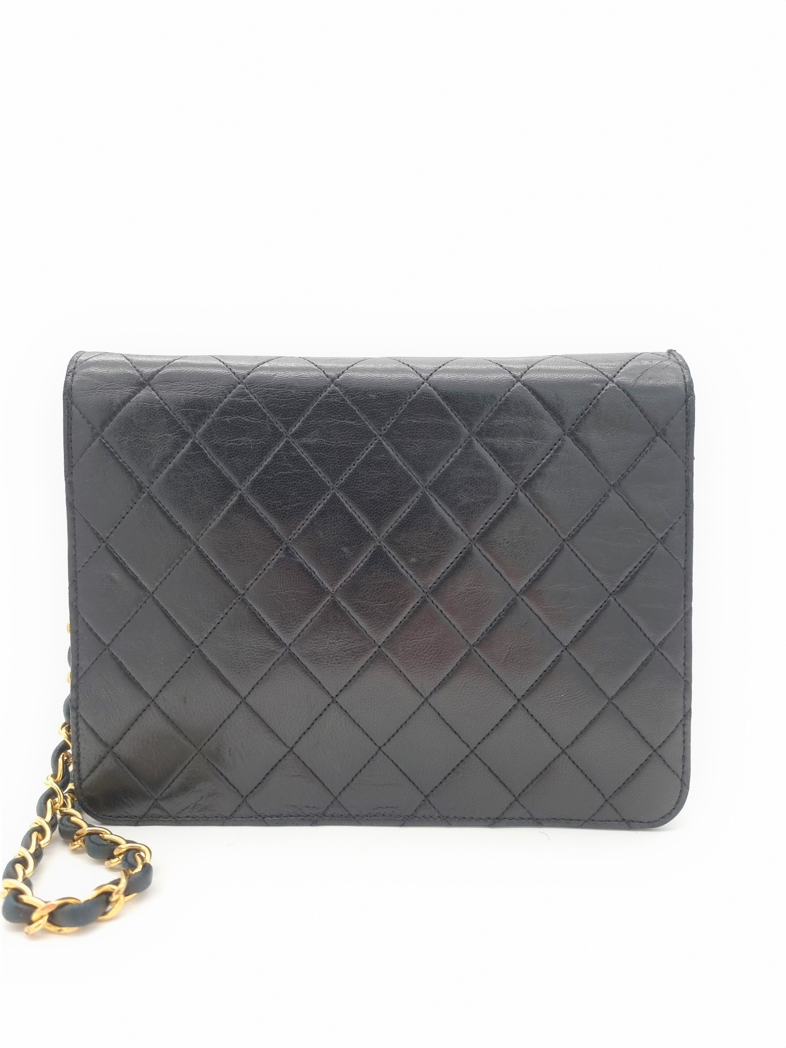 Chanel Quilted Lambskin Shoulder Bag 24k - 96636f