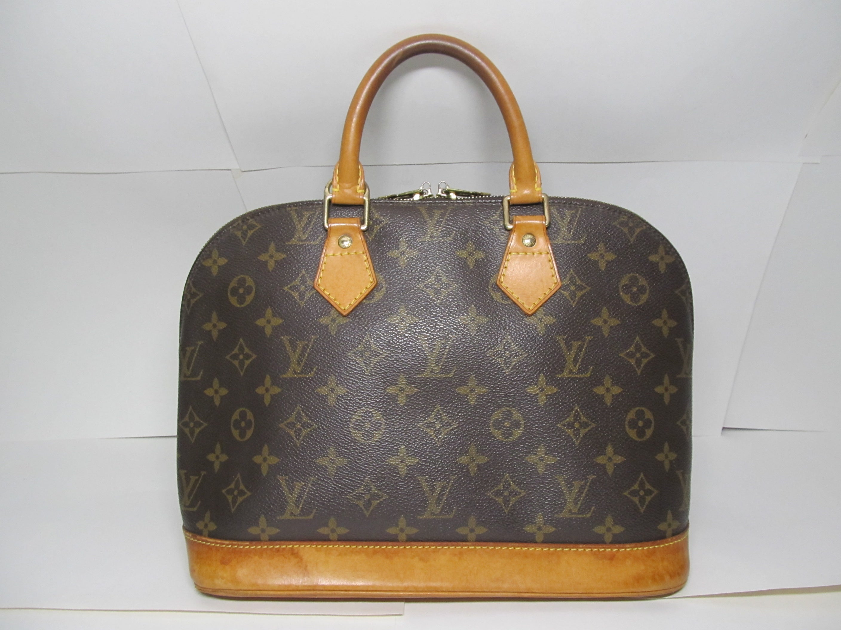 Louis Vuitton Alma Monogram - 96636f