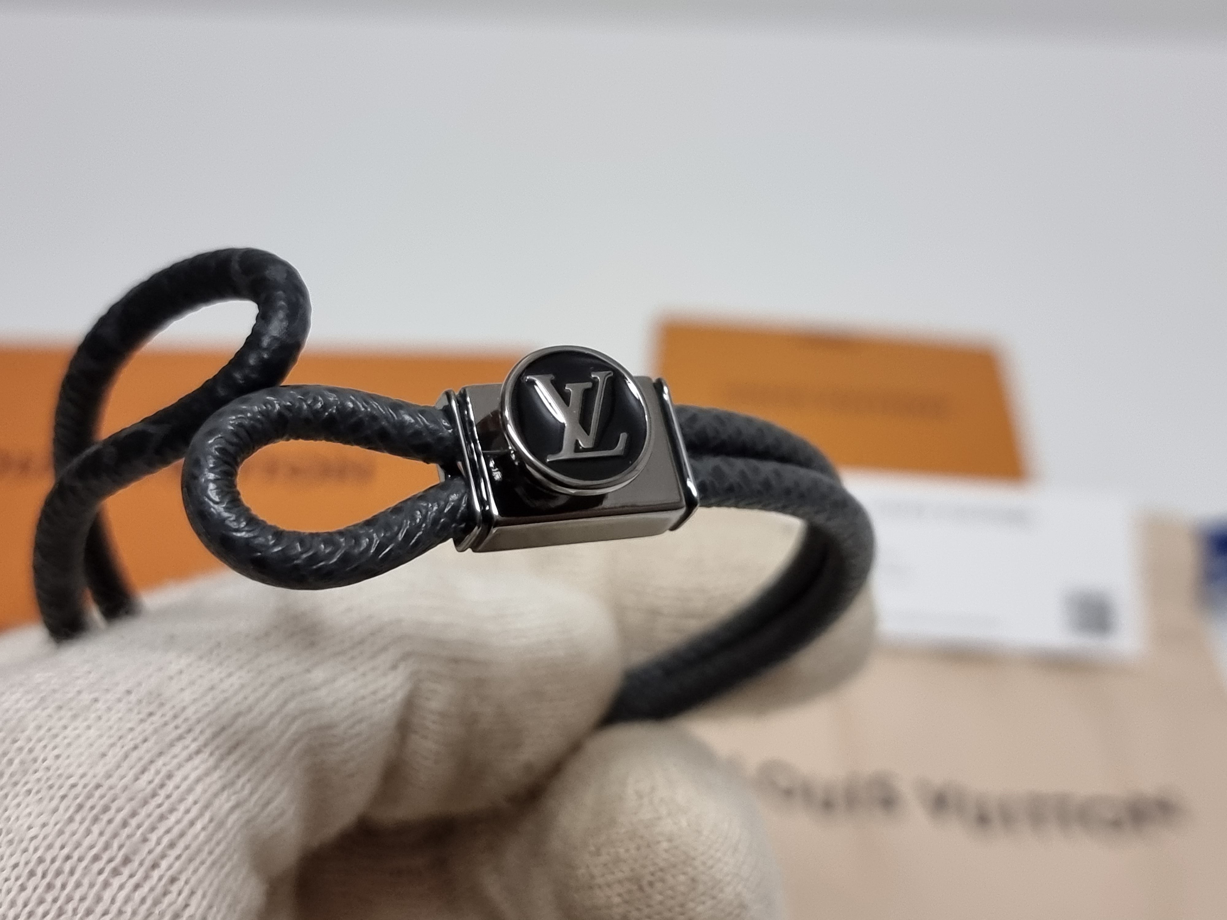 Louis Vuitton Loop It Monogram - 96636f