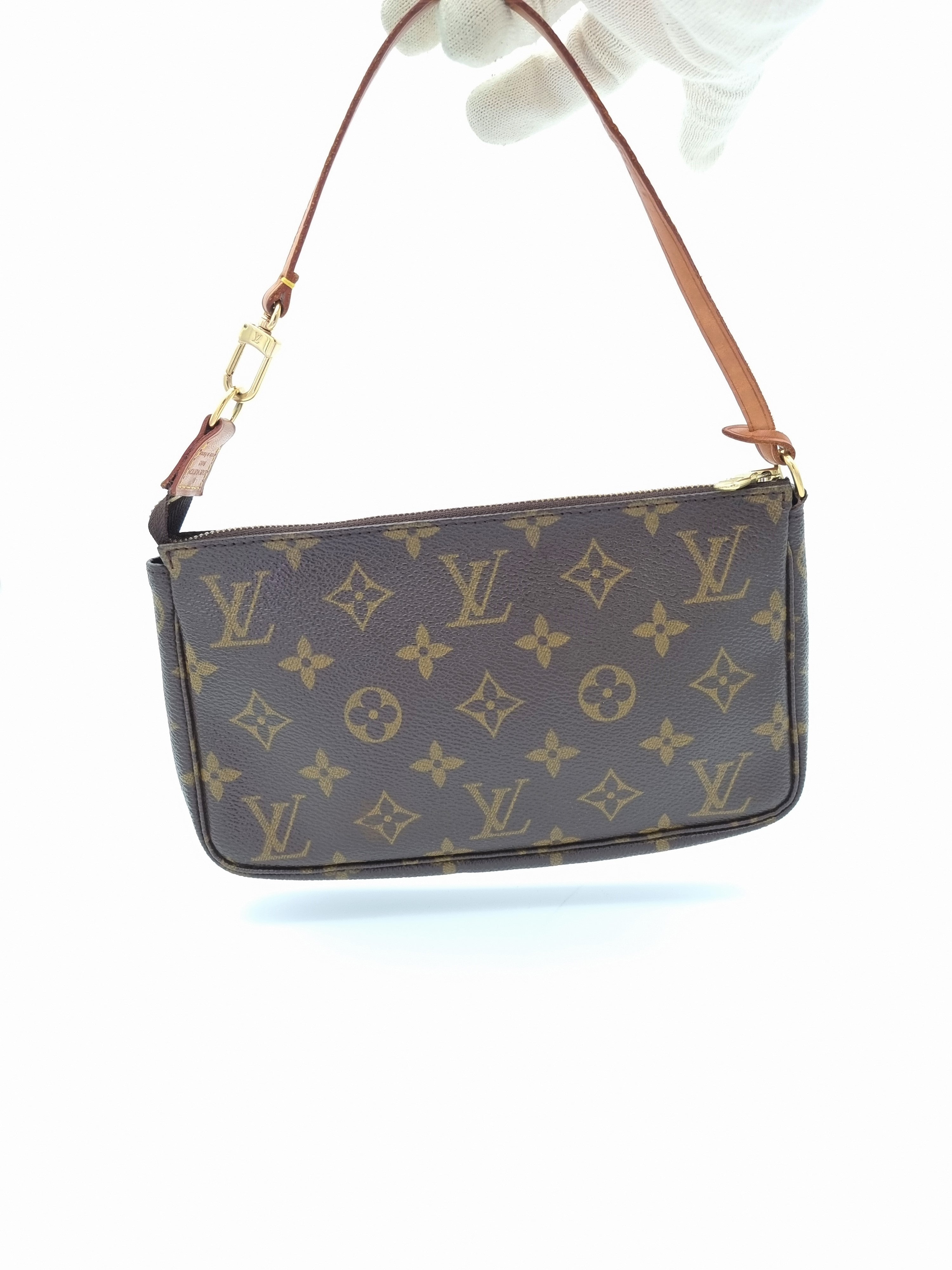 Louis Vuitton Pochette Accessoires - 96636f