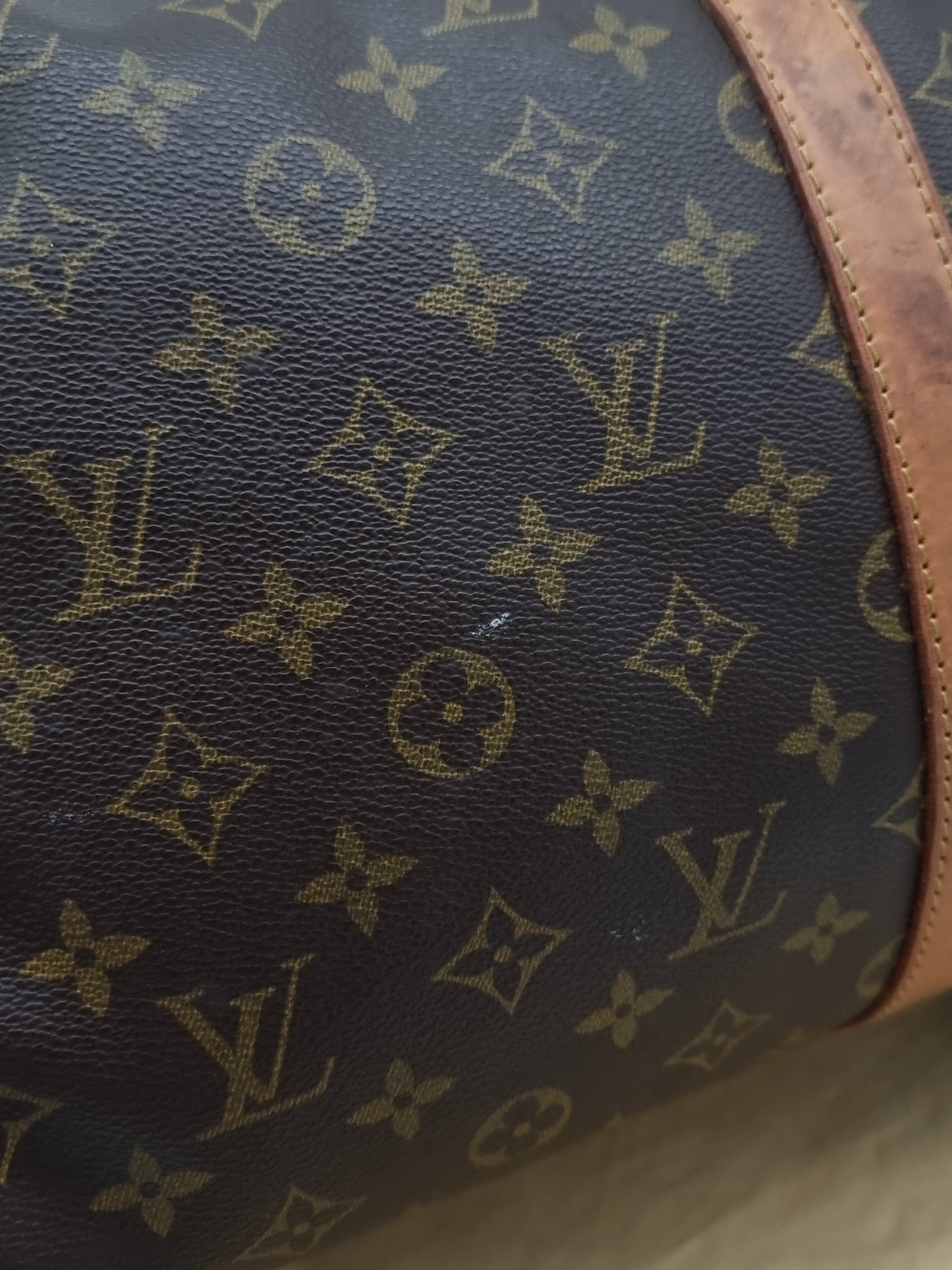 Louis Vuitton Keepall 50 Bandouliere